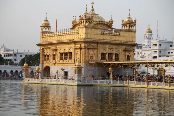 Amritsar — flights from €33