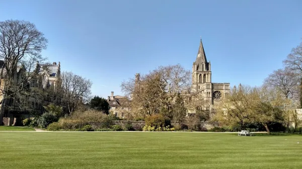 Christchurch — flights from €40