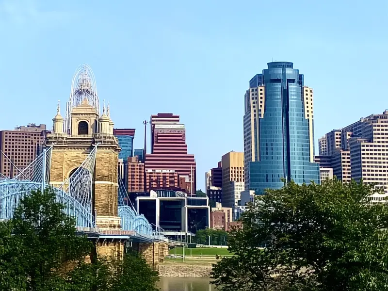 Cincinnati / Covington skyline — flights from New York from €91, cheapest in October