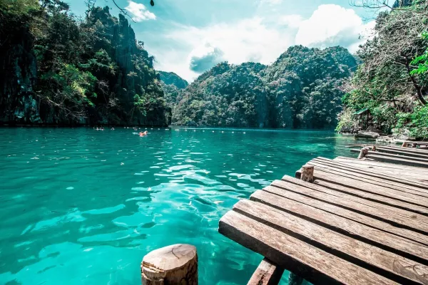 Coron — flights from €31