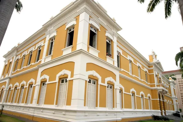 Cuiabá — flights from €70