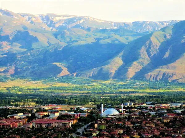 Erzincan — flights from €45