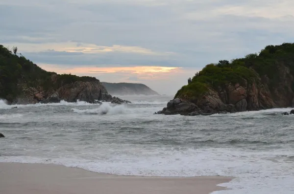 Huatulco skyline — flights from Winnipeg from €181, cheapest in October