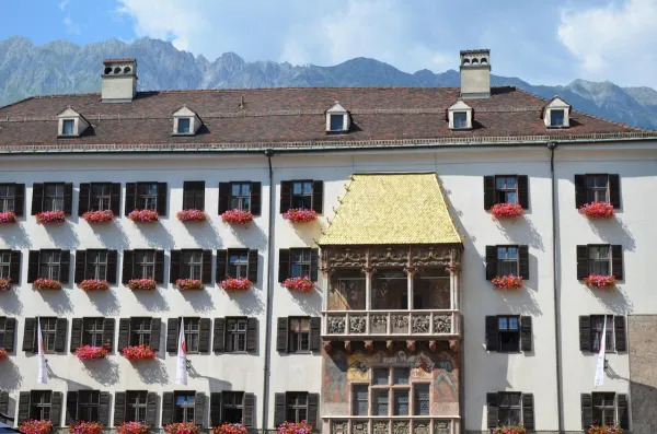 Innsbruck — flights from €129