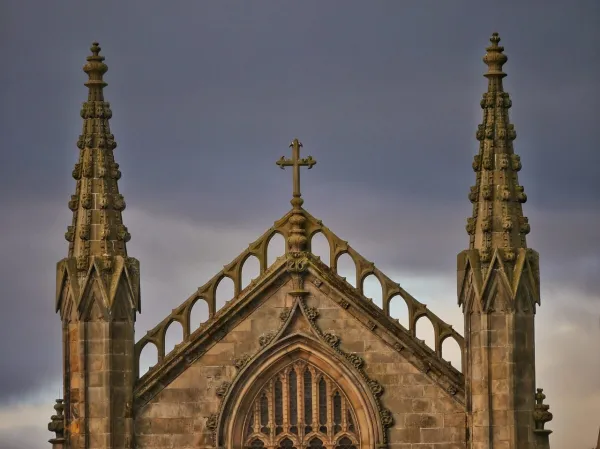 Inverness — flights from €24