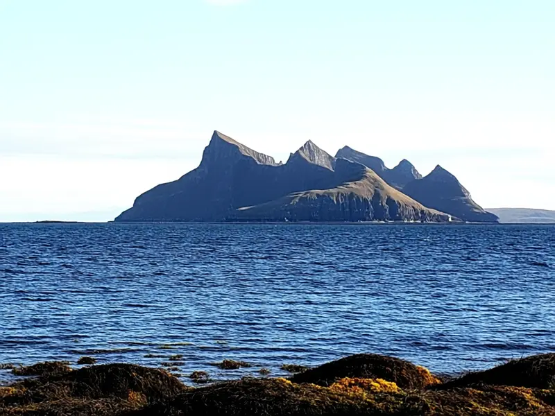Isle of Islay skyline — flights from Glasgow from €145, cheapest in November