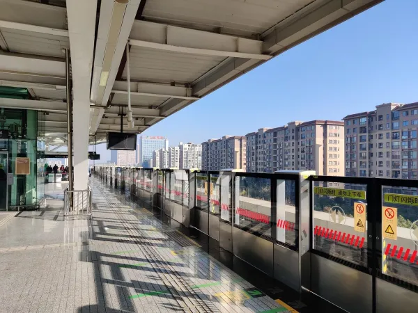 Kunming skyline — flights from Beijing from €70, cheapest in October