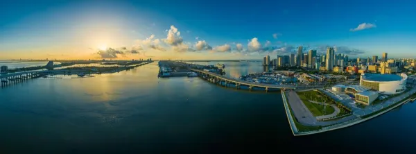 Miami — flights from €70