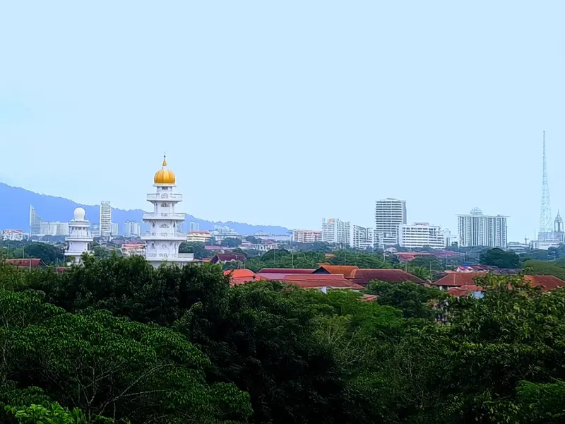 Miri — flights from €24