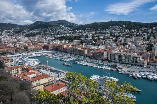 Nice skyline — flights from Lesquin from €30, cheapest in October