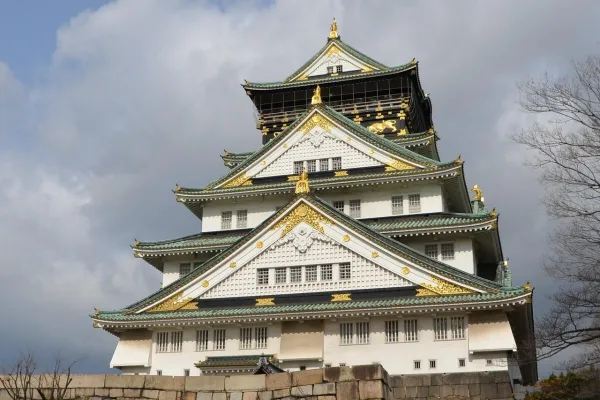 Osaka — flights from €27