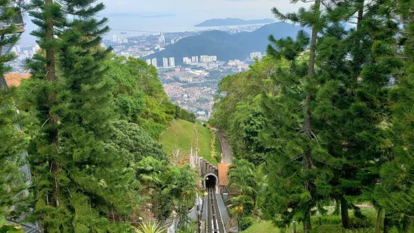 Penang — flights from €19
