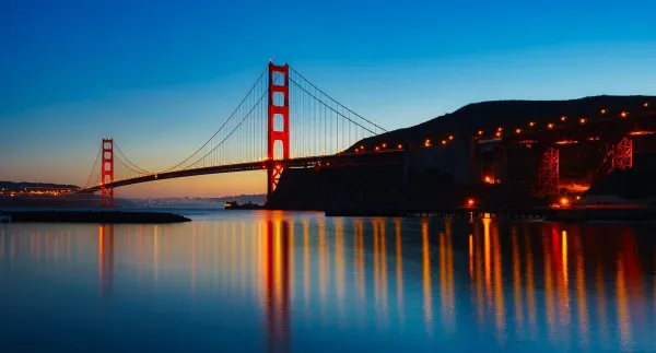 San Francisco — flights from €15