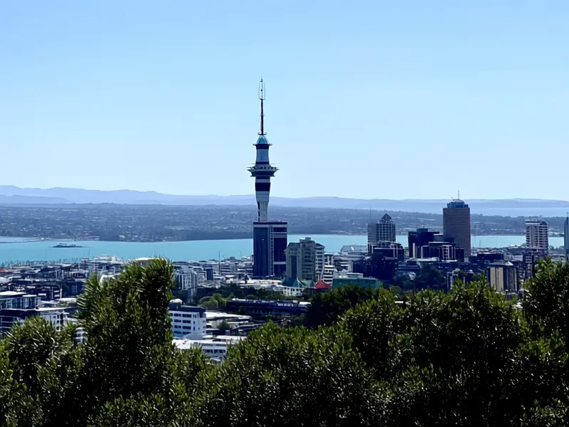 Taupo — flights from €69