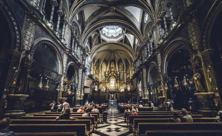 Flights to France — Barcelona