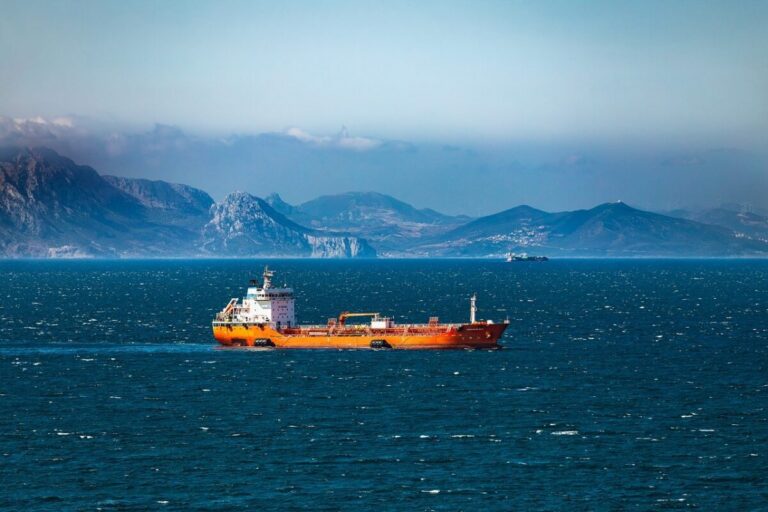 Flights from Barcelona — Gibraltar