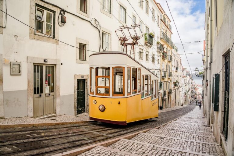 Flight deals — Lisbon